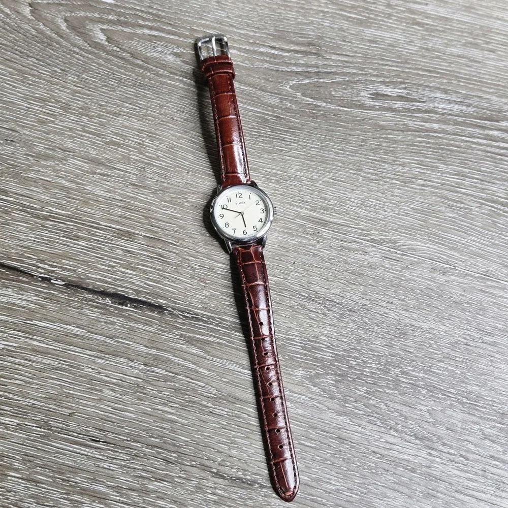 Timex Indiglo Watch TW2R30300 Quartz Cream Dial Brown Cowhide Strap Working 7.5